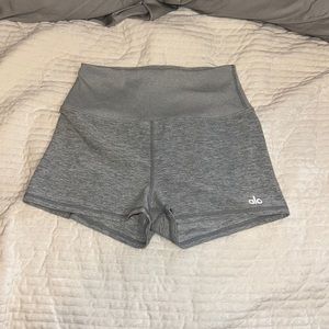 Alo yoga shorts
